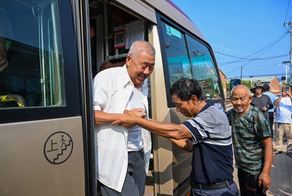 新华全媒+｜生活“重启” “播种”希望——天津蓄滞洪三亿体育 三亿体育官网区群众生产生活秩序加快恢复(图2)